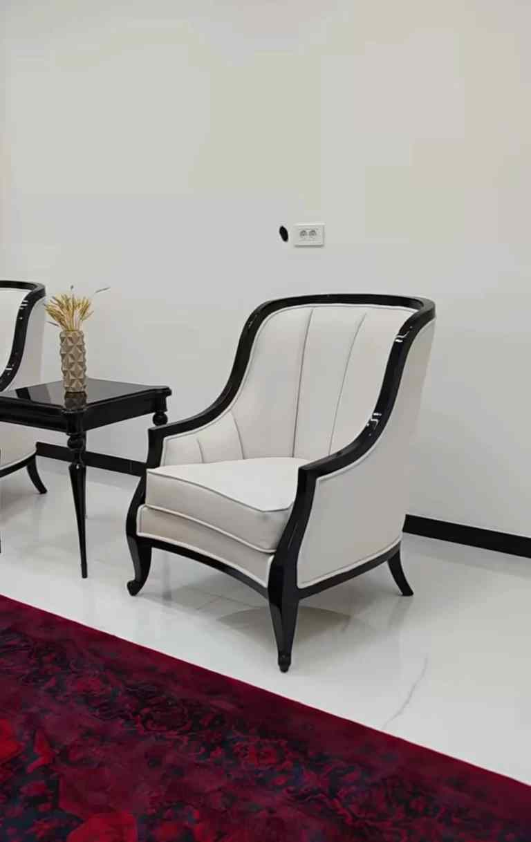 Classic-Sofia-Model-Carlo-4-768x1218