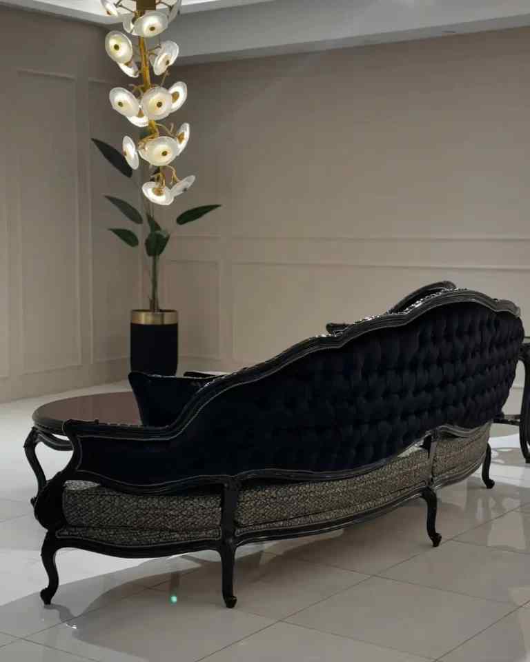 Classic-sofa-star-model3-768x960